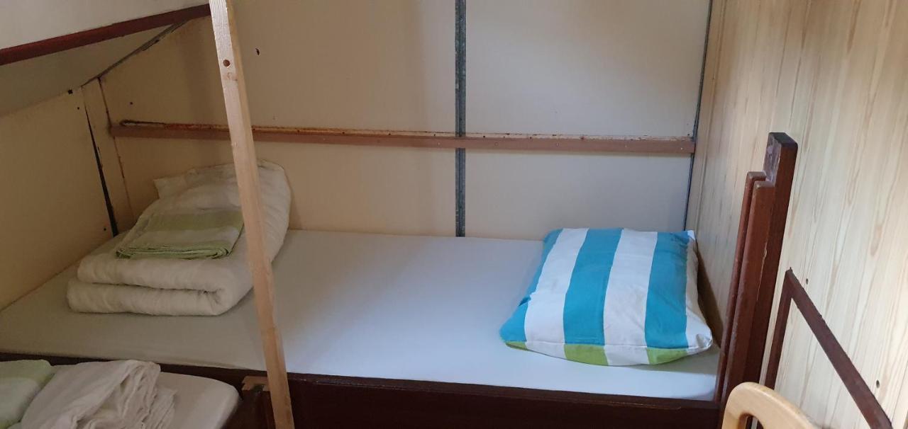 Intersail Hostel - Avontuur Amsterdam Esterno foto